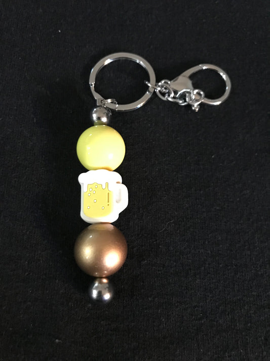 Beer glass beaded keychain