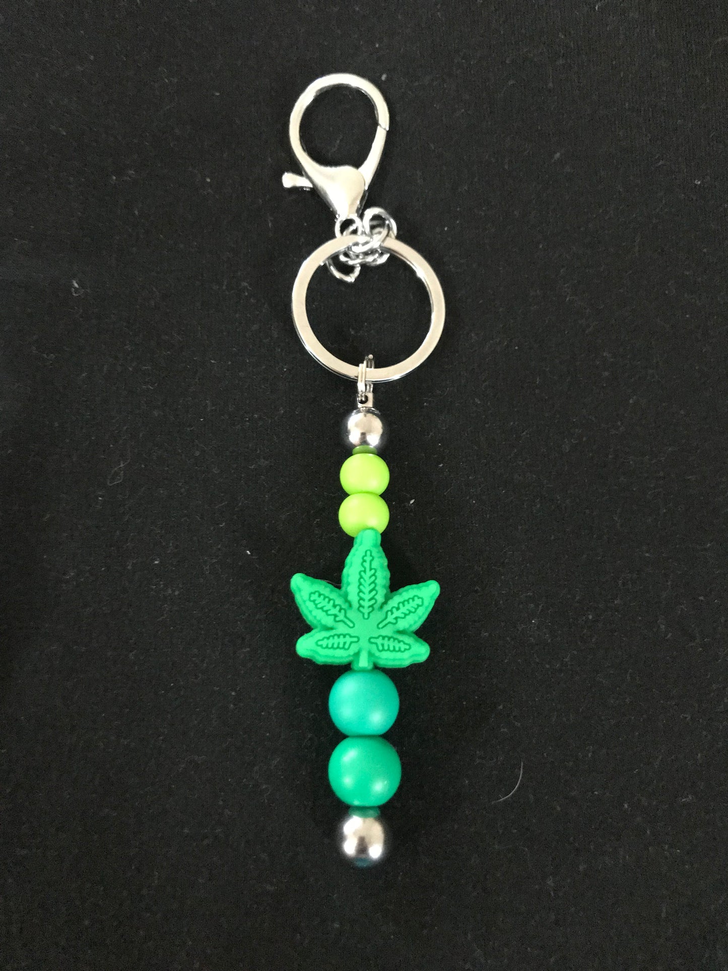 Pot leaf beaded keychain