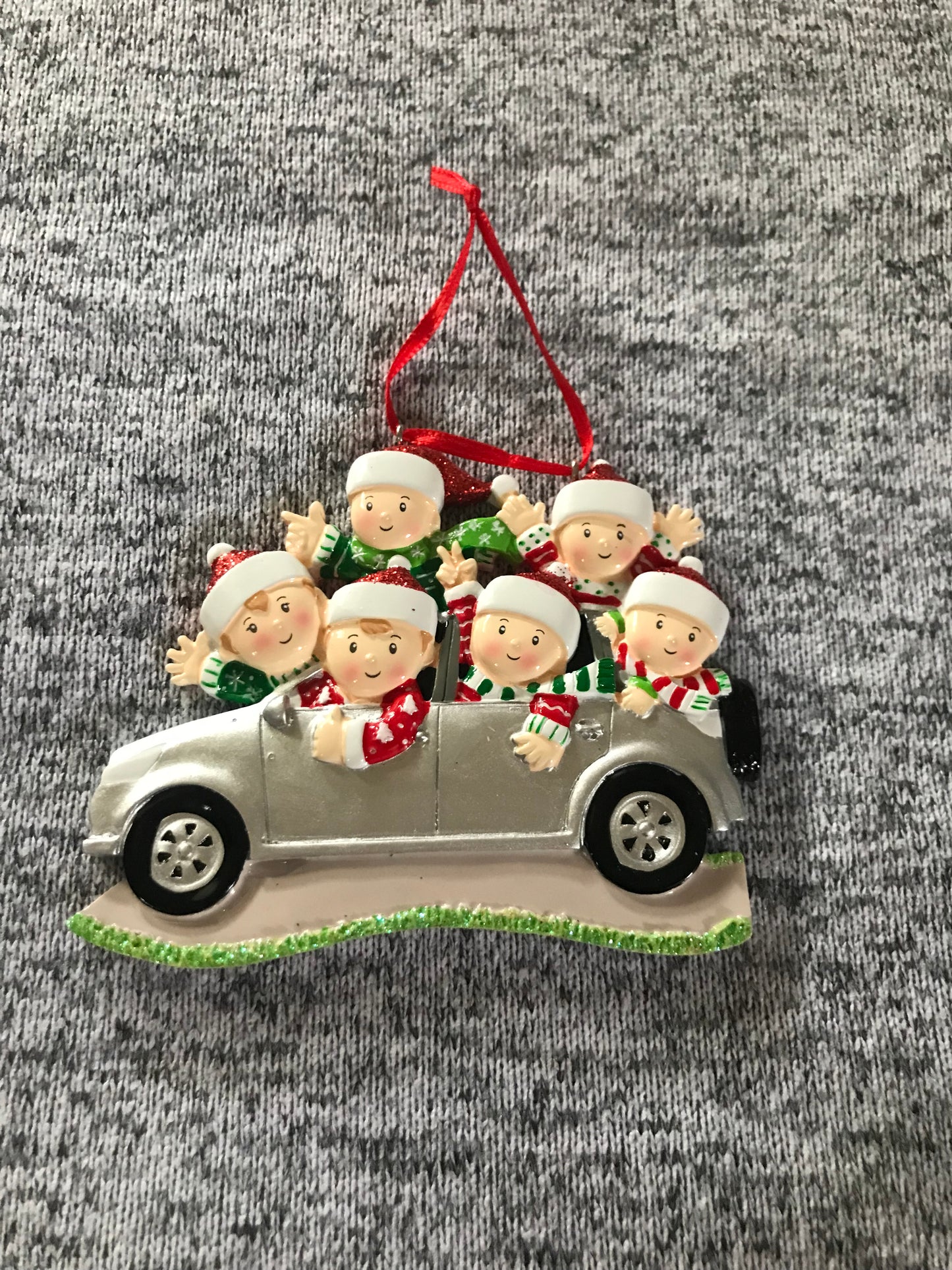 SUV Family resin ornaments