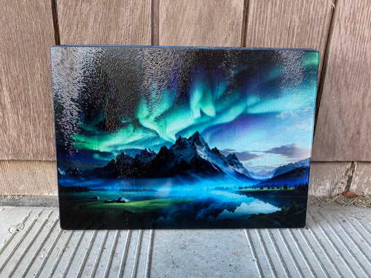 Mountain/Northern lights