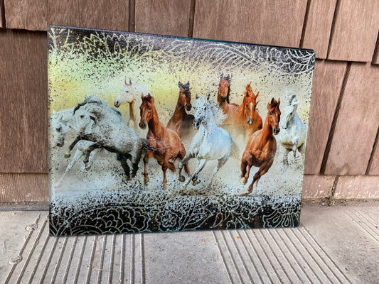 Horses cutting board