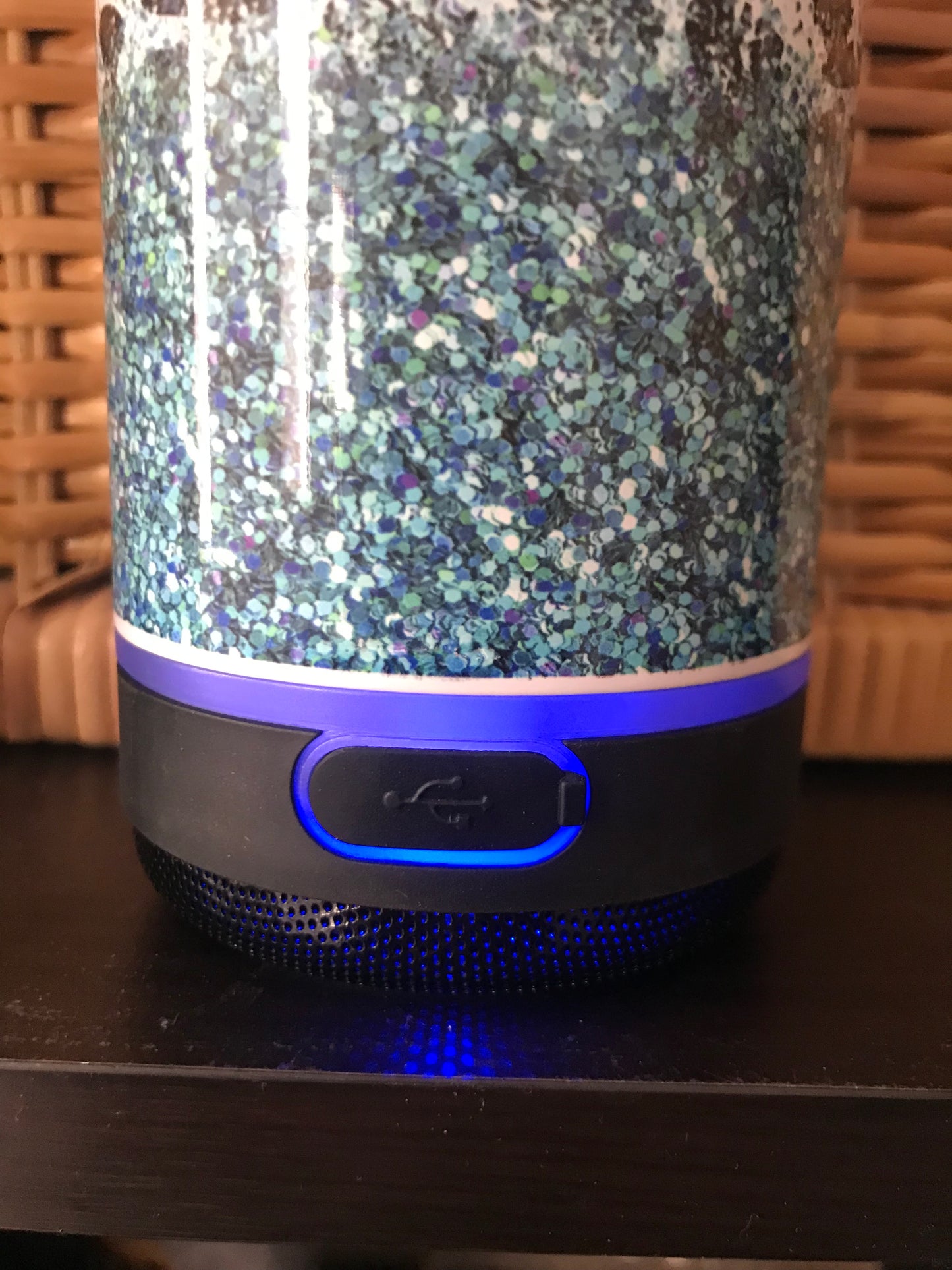 Bluetooth speaker tumbler